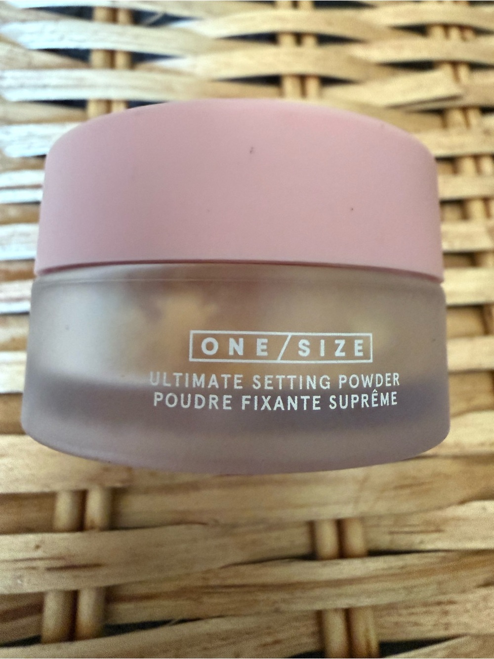ONE/SIZE Compact Setting Powder